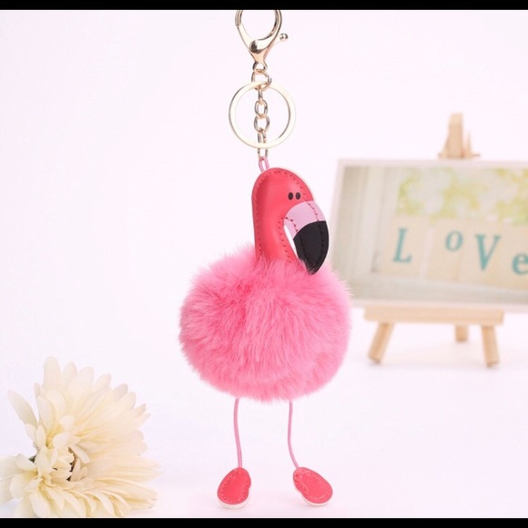 Accessories - Pom Pom Flamingo keychain